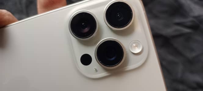 15 pro max 256gb battery health 96 Canadian modal