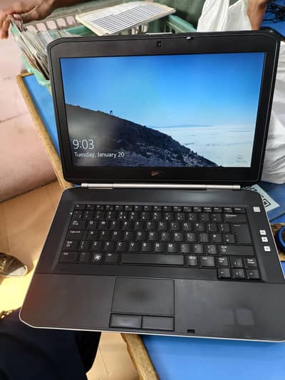 Dell Latitude E5220 | 4GB Ram  128GB SSD