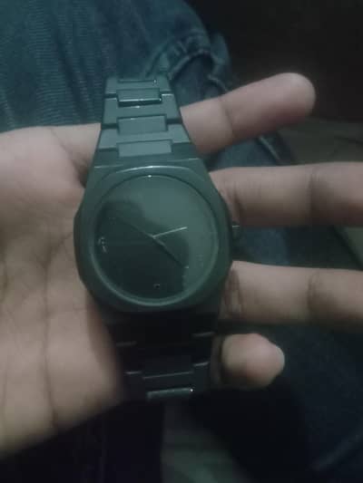 Black Arabic Aura watch