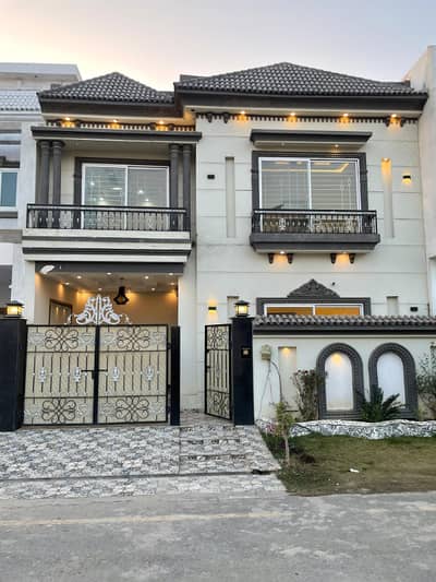 6 Marla House For Rent A-Ext. Hot Location.