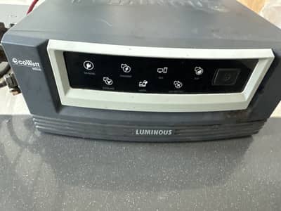 Luminous 900 VA