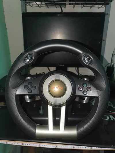 Full setup xbox + steering wheel with pedals 10 by 10