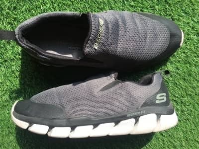 Skechers Equalizers UK 9