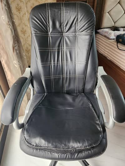 Comfortable Office Chair Urgent Sale