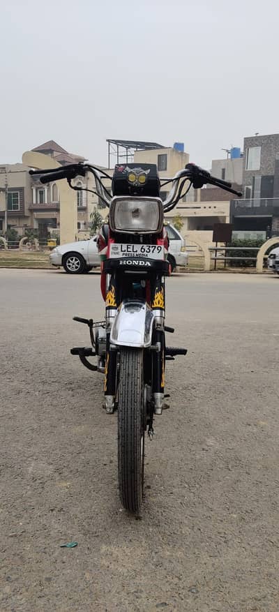 Honda CD 70 2016 Model for Sale in Lahore