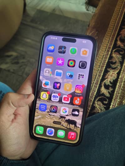 iPhone 15 pro max JV 256GB Natural Titanium Read ad