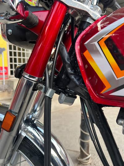 Honda CG125 2025 Model 03185151561