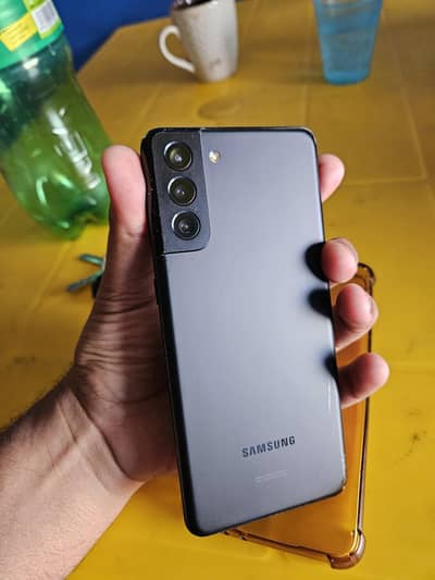 S21 plus 8/128 gb