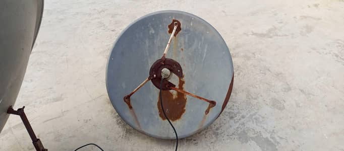 Dish anteena