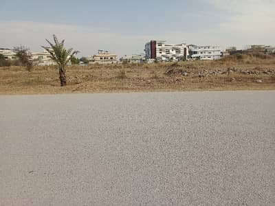 Kanal residential plot Ideal location in E-18 Health Enclave Islamabad