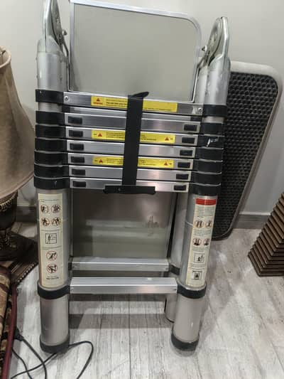 Aluminum Telescoping Extension Ladder