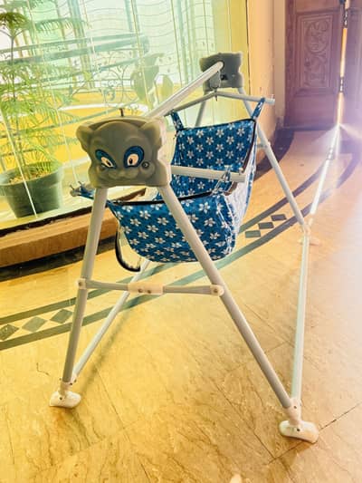 Baby jhula. Not used just assembled. Bought a month ago but not used.