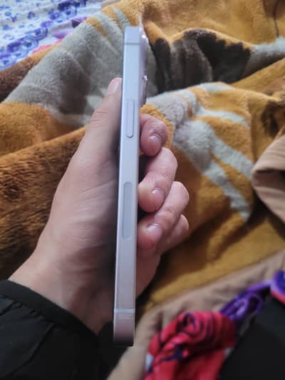 14 white, JV , 128 gb, 86 battery health