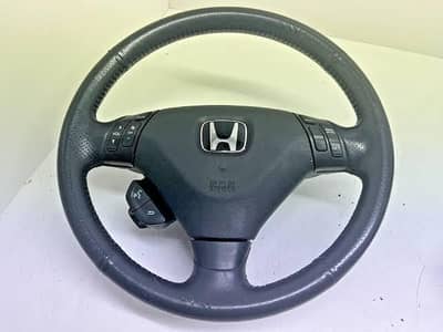 Honda accord Steering wheel and speedometer