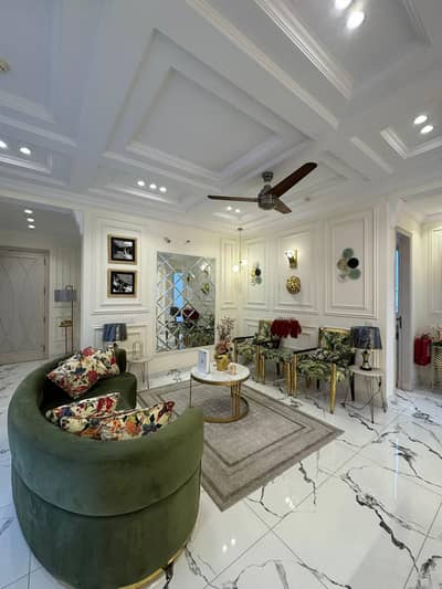 Family , couple Safe & Private Luxury  Rooms Johar Town