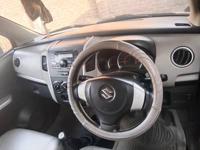 Wagon R VXL One handed Use