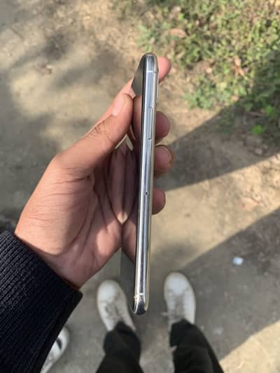 Iphone xs pta approved 46000