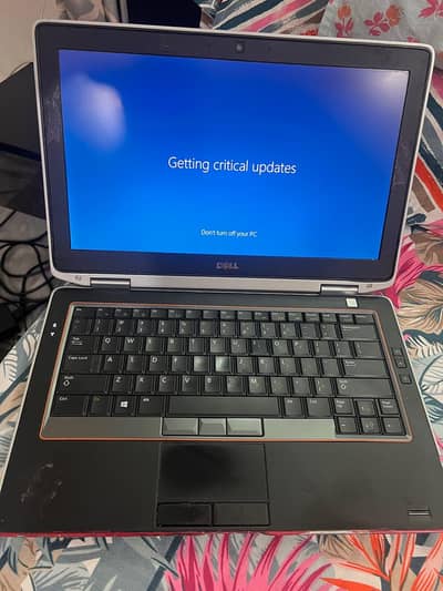 Dell Latitude E6320 - Charger Available 100% genuine ! last 14k