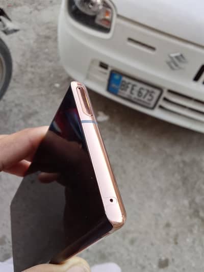 docomo 5g arrows f52a model