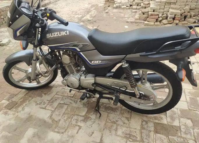 Suzuki GD 1 10 2015// modil// all original// - Standard - 1110602381