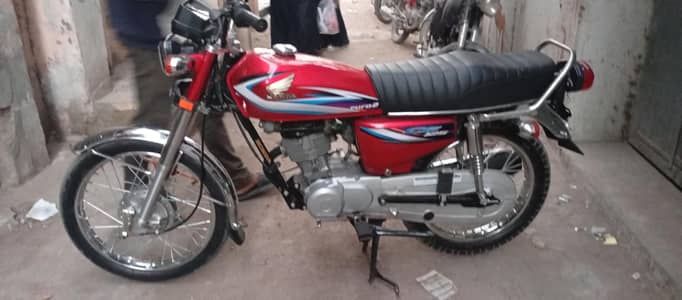 CG one tow 5 honda . new condition