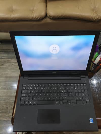 Dell Inspiron 3542, core i3 4th gen, 8GB Ram, 256 SSD, Smooth perf