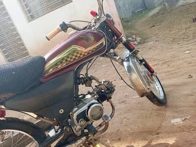 pak hero bike hai add acha sa parh lay 03115483064