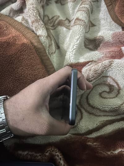 Oppo f 21 pro 5 g 8 128 box sath ha urgent call only