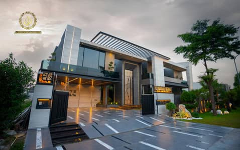 Top Notch Fully Furnished 2 Kanal Luxurious Bungalow On Top Location For Sale in Phase 6 DHA Lahore