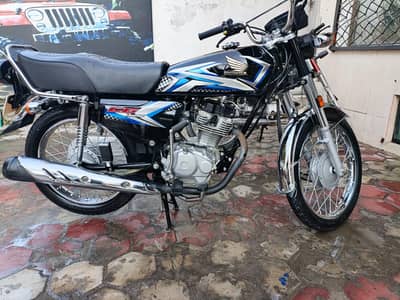 HONDA CG 125 BRAND NEW CONDITION