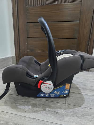 Tinnies Baby Car Seat and Carrier