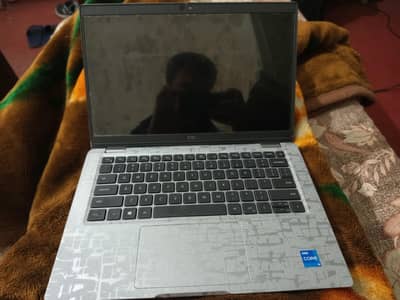 Dell Latitude i5 11th G7 Touch