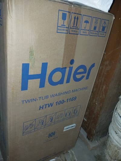Haier washing dryer machine htw 100-1169