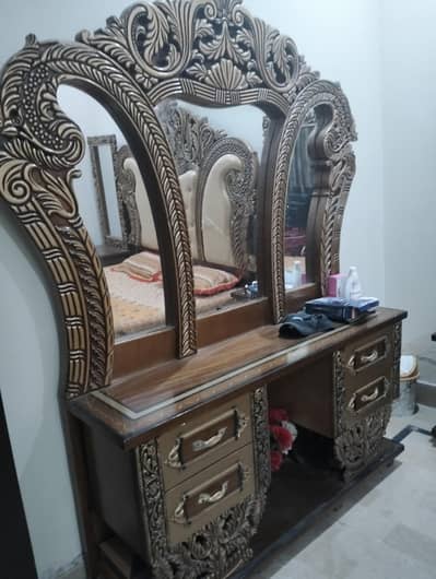 bed dressing side tables