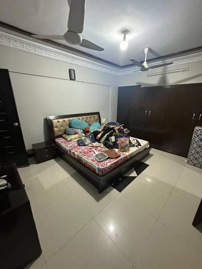 2 Bed DD Flat Available For Sale Boundary Wall