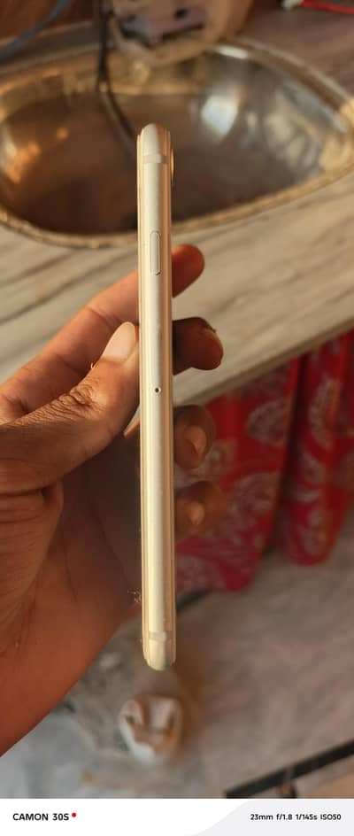 iphone 8 Non Pta Condition 10/10 Water pack