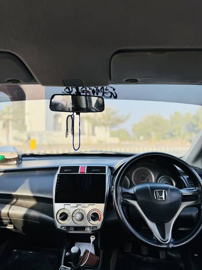 Honda city 2010 model