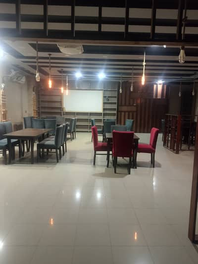 12 Marla 2 floor available in Johar town