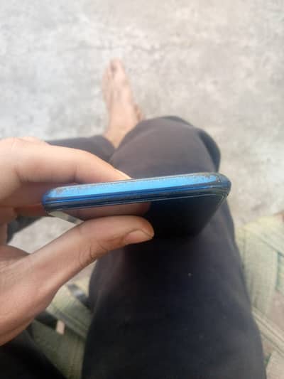 infinix hot 11 play 4 64 only Mobile no box charger