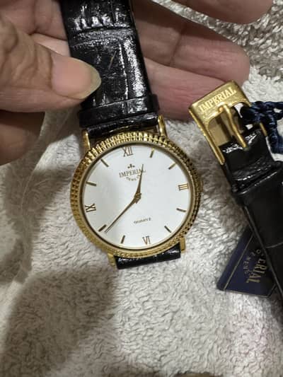 Excellent quality unused Men n Women watches