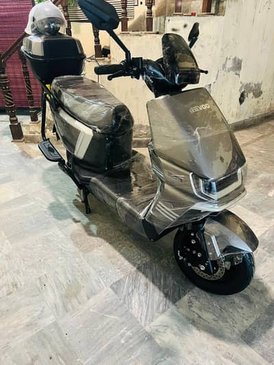 Revo A12 only 117 km used brand new one month