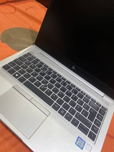 Hp elite book i7 8 generation (Read ad)