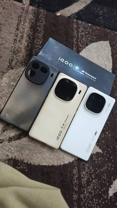 vivo. iqoo 12pro 16/512 BMW Elation