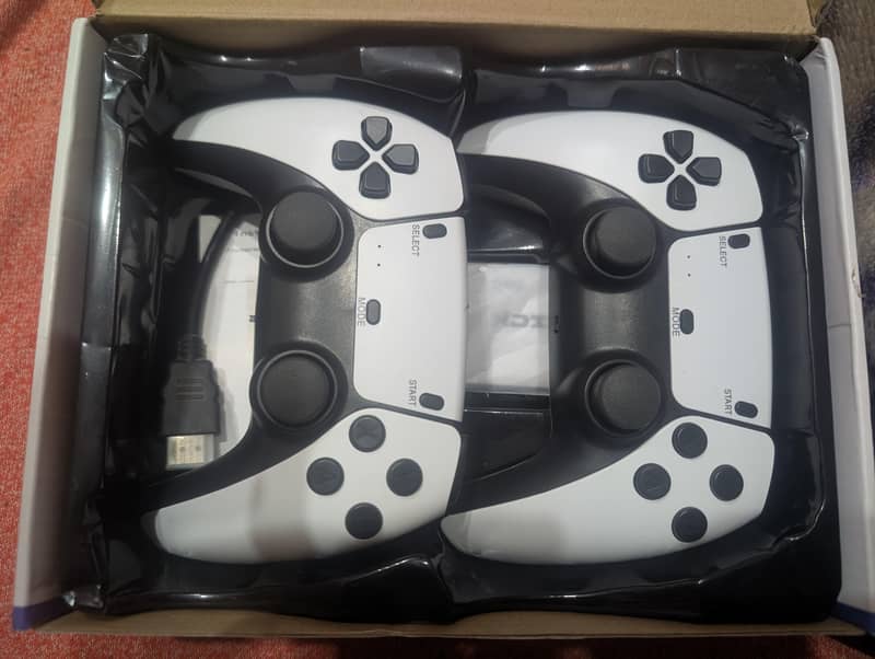 2.4G wireless Game controller 1
