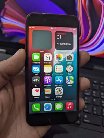 Apple iPhone SE 2nd Gen  Product Red, 64GB, iCloud Bypassed, 10 By Ten