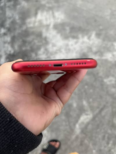 iPhone 11 jv water pack battery health 100%