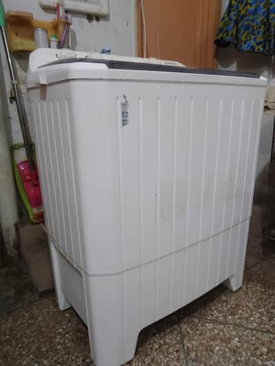Kenwood 10KG  Washing Machine & dryer