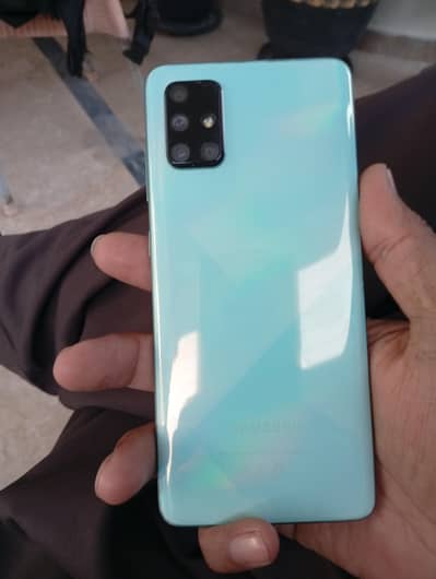 I I am selling Samsung a71 8/128