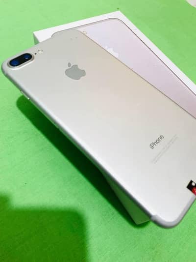iPhone 7 plus 128gb pta approved whatsapp number 03703660435