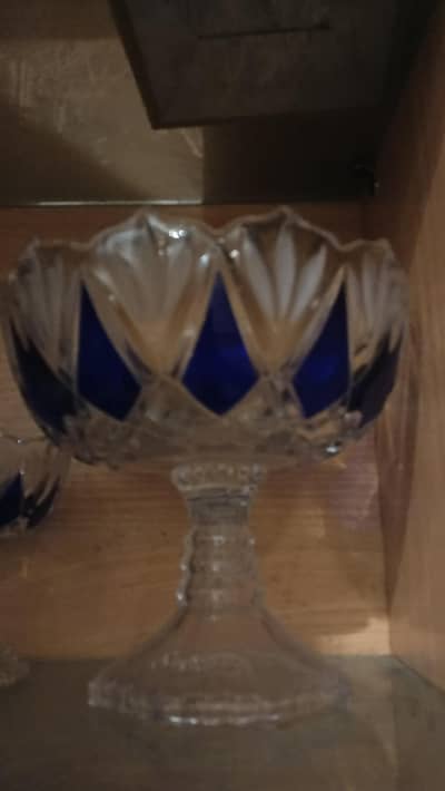 blue Wala custurad set 7k soup set 9k bilkul new h used ni h